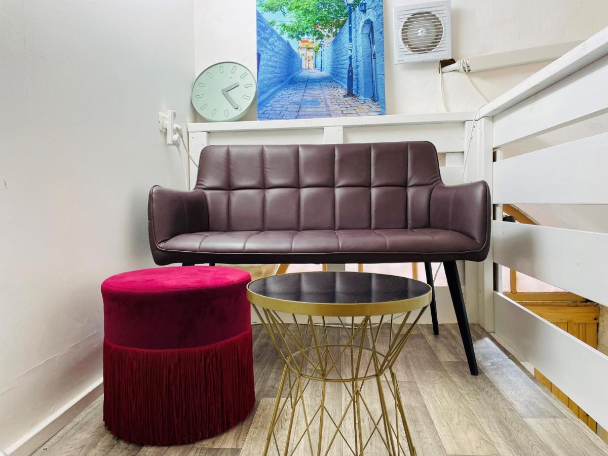 Zimmer In Old City Rosch Pina Exterior foto